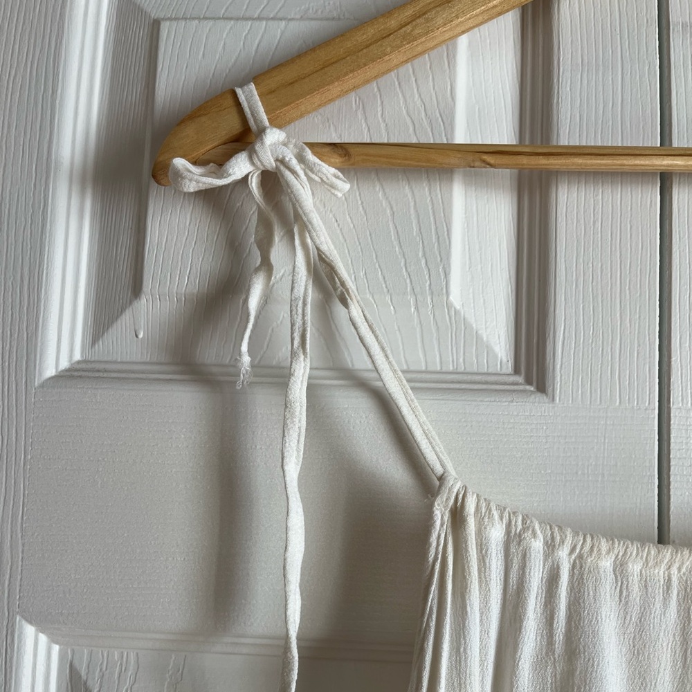 Vintage White Beach Dress - Picture 9 of 15